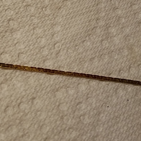 4.5" Herringbone Gold Tone Bracelet - Picture 2 of 2